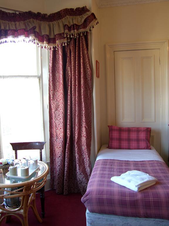 Regis Guest House Эдинбург Номер фото