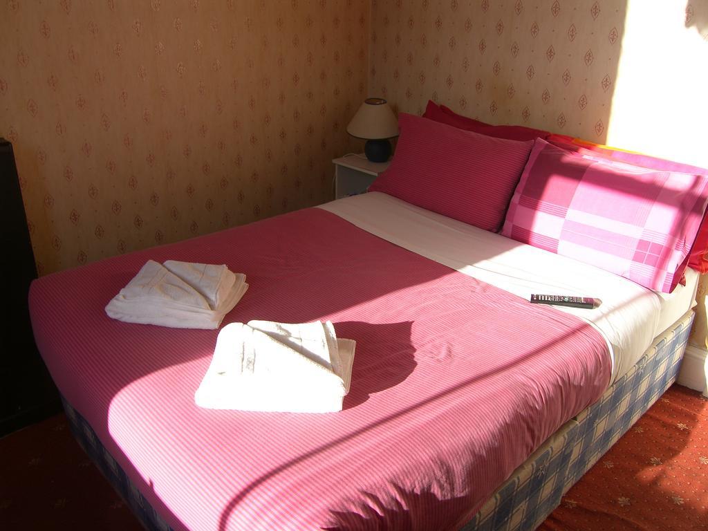 Regis Guest House Эдинбург Экстерьер фото