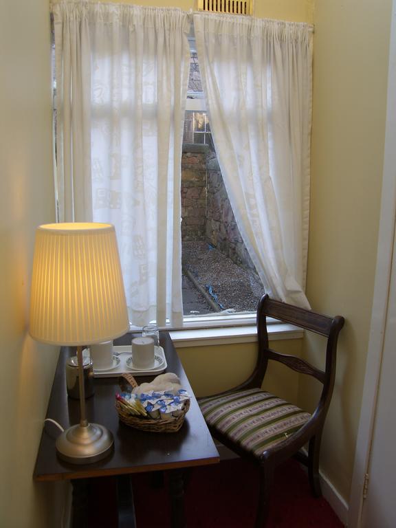 Regis Guest House Эдинбург Номер фото